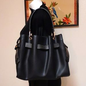 Black purse